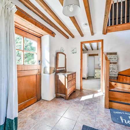 Polean Farm Cottages - With Free Animal Feeding And Pony Rides And Free Access To A Nearby Pool Looe Exterior foto