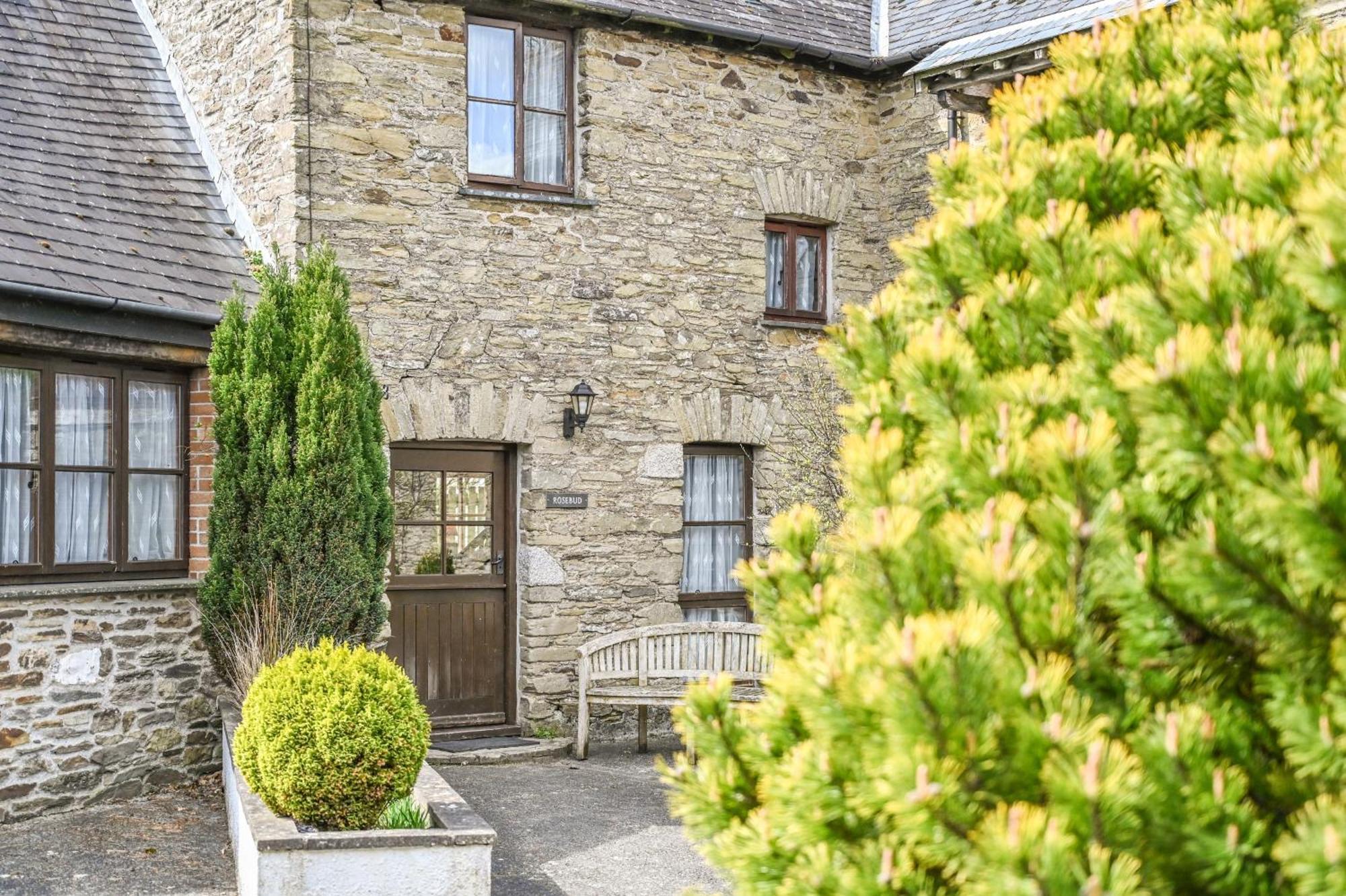 Polean Farm Cottages - With Free Animal Feeding And Pony Rides And Free Access To A Nearby Pool Looe Zimmer foto
