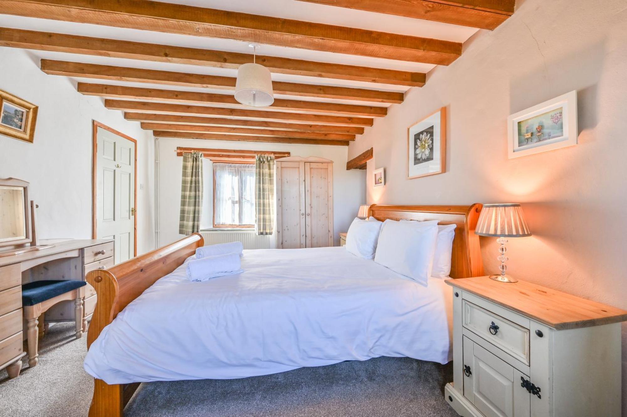 Polean Farm Cottages - With Free Animal Feeding And Pony Rides And Free Access To A Nearby Pool Looe Zimmer foto